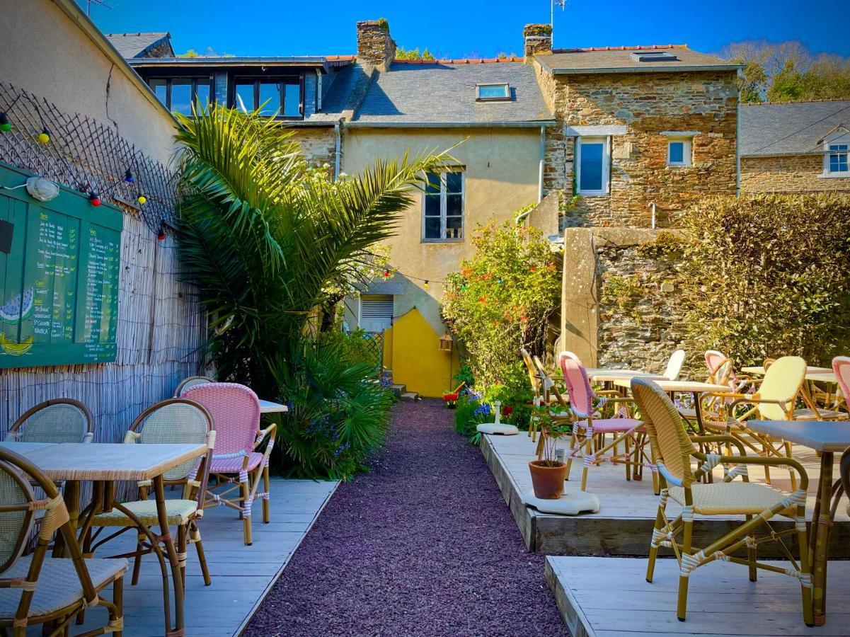 Ferienwohnung L'Arriere Cour Cancale Exterior foto
